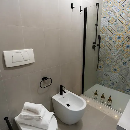 公寓 Offer Agosto - Sulla Parking - Ac & Wifi *